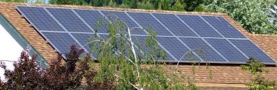 Pannelli fotovoltaici sul tetto di una casa